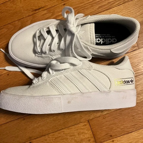 adidas | Shoes | Adidas Size 4 Kids Sneakers Euro Size 36 | Poshmark adidas | Shoes | Adidas Size 4 Kids Sneakers Euro Size 36 | Poshmark